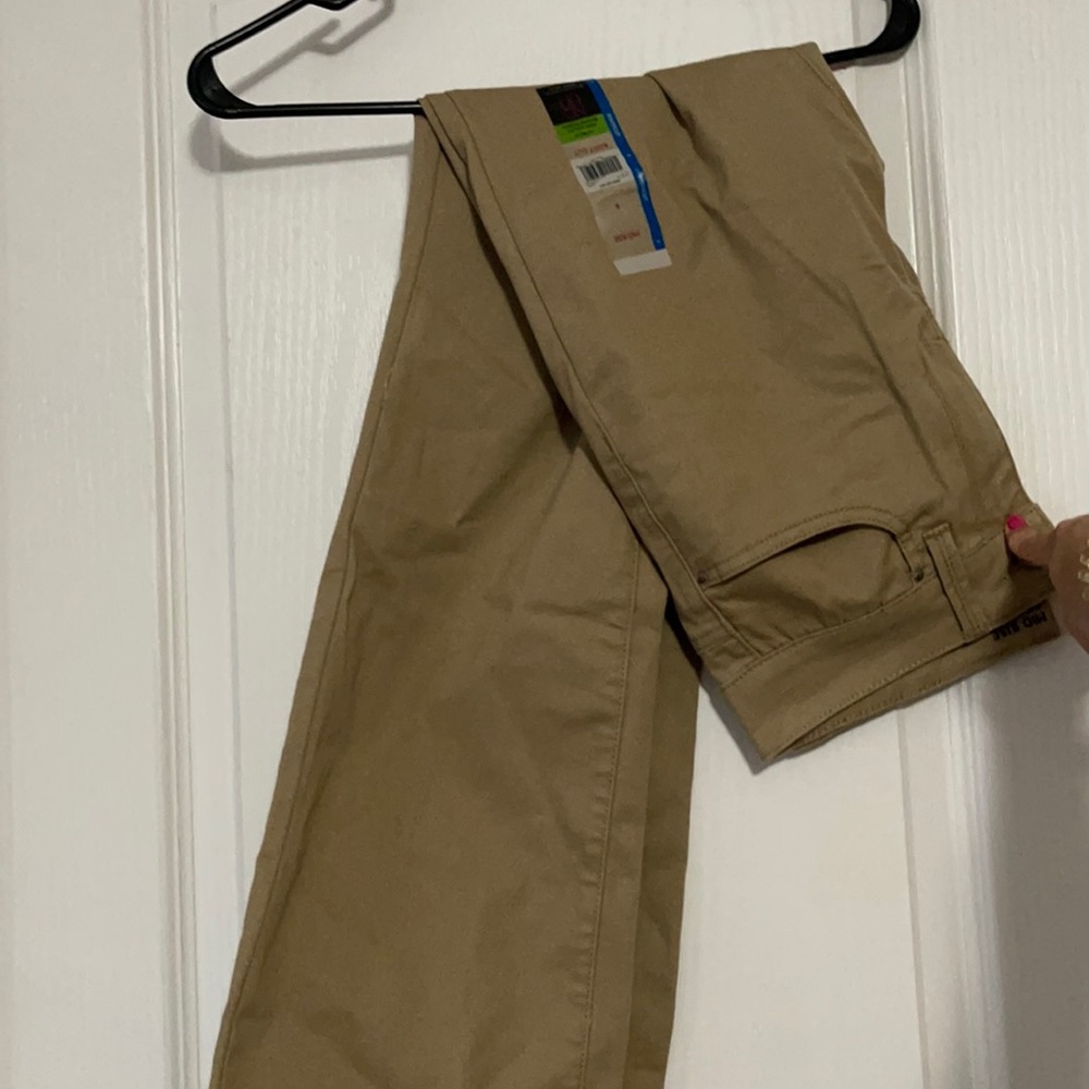 BRAND NEW WITH TAGS size 9women’s boot cut khakis